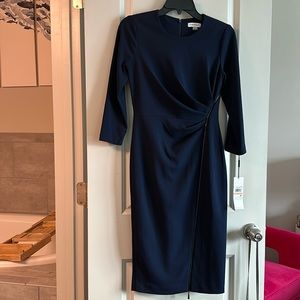 NWT Very flattering Calvin Klein sheath dress in navy
